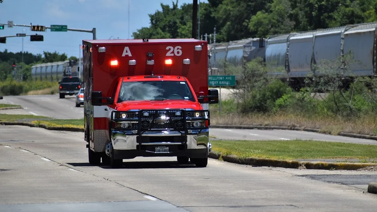 Qué hacer si viene una ambulancia: cuándo y cómo ceder el paso