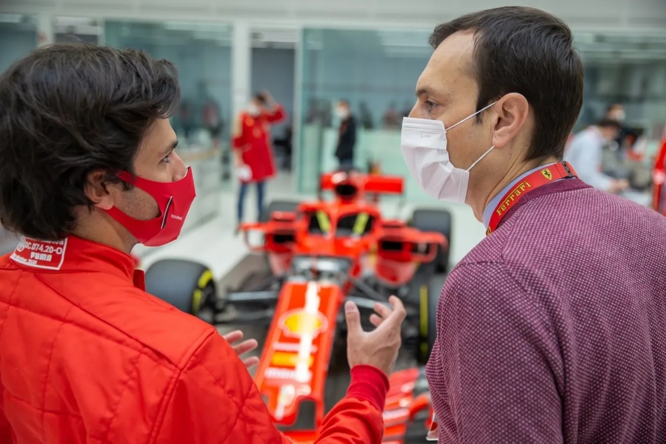 Sainz vive ya el sueño de Ferrari: «Llego sin fecha de caducidad, para crear un ciclo»