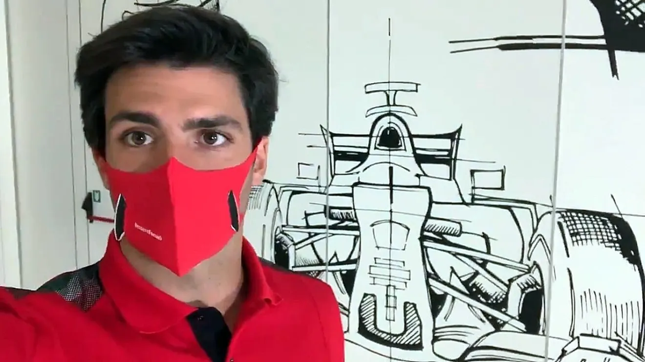 Carlos Sainz ya rueda con el Ferrari SF21 en el simulador de Maranello