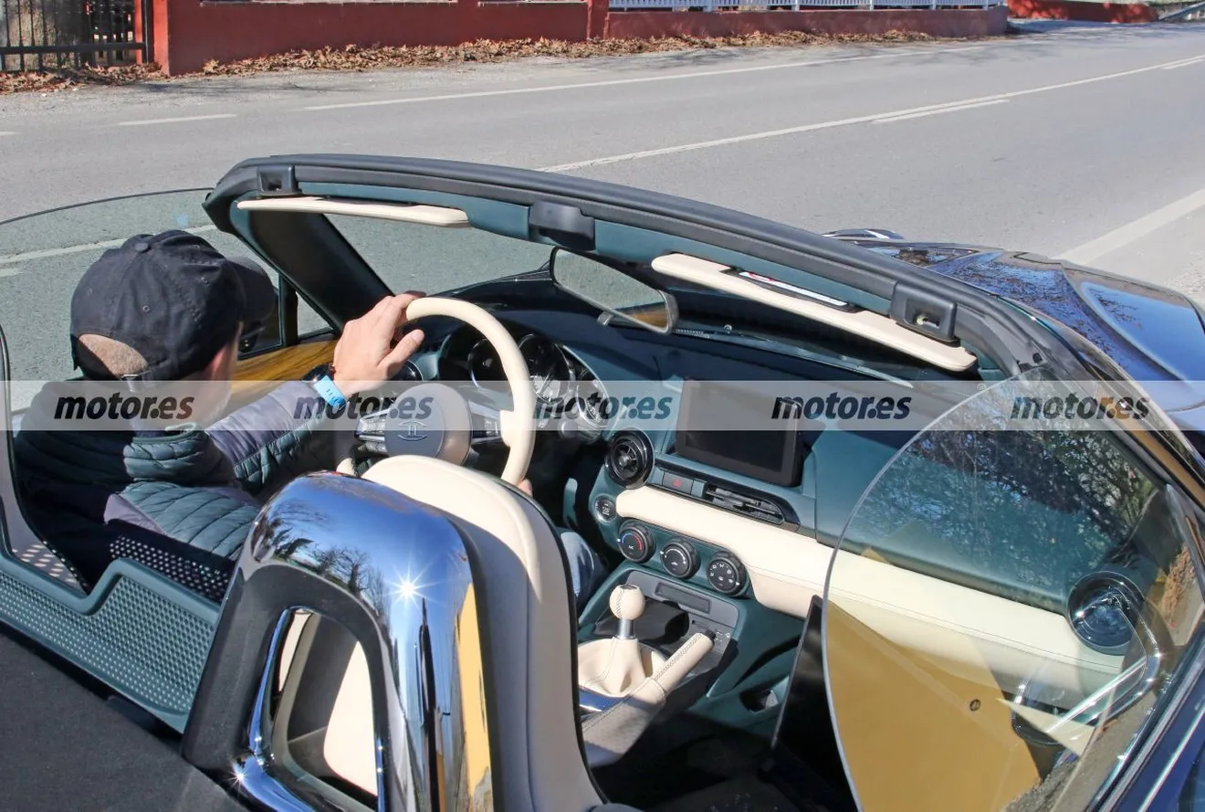 Foto espía Hurtan Grand Albaycin Roadster - interior