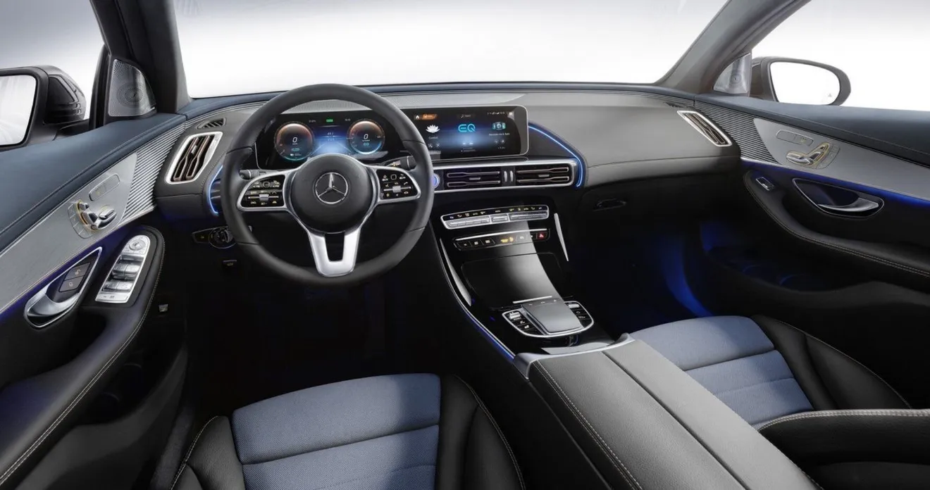 Foto Mercedes EQC 400 4MATIC AMG Line - interior