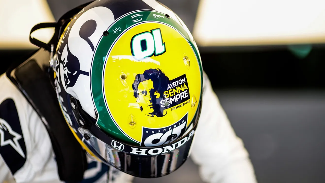 Pierre Gasly dona su casco de Imola al Instituto Ayrton Senna: "Feliz de contribuir a esta gran causa"