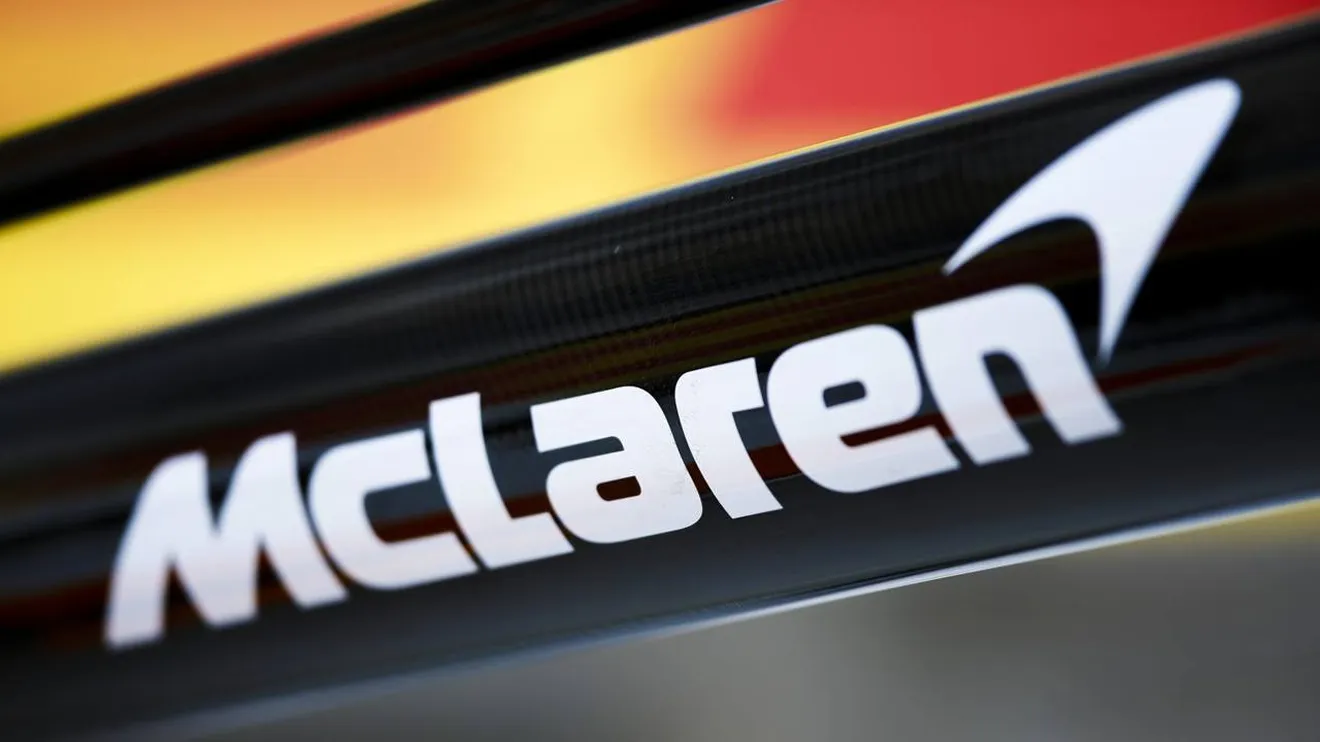 Zak Brown supedita el paso de McLaren a la Fórmula E al control de gastos