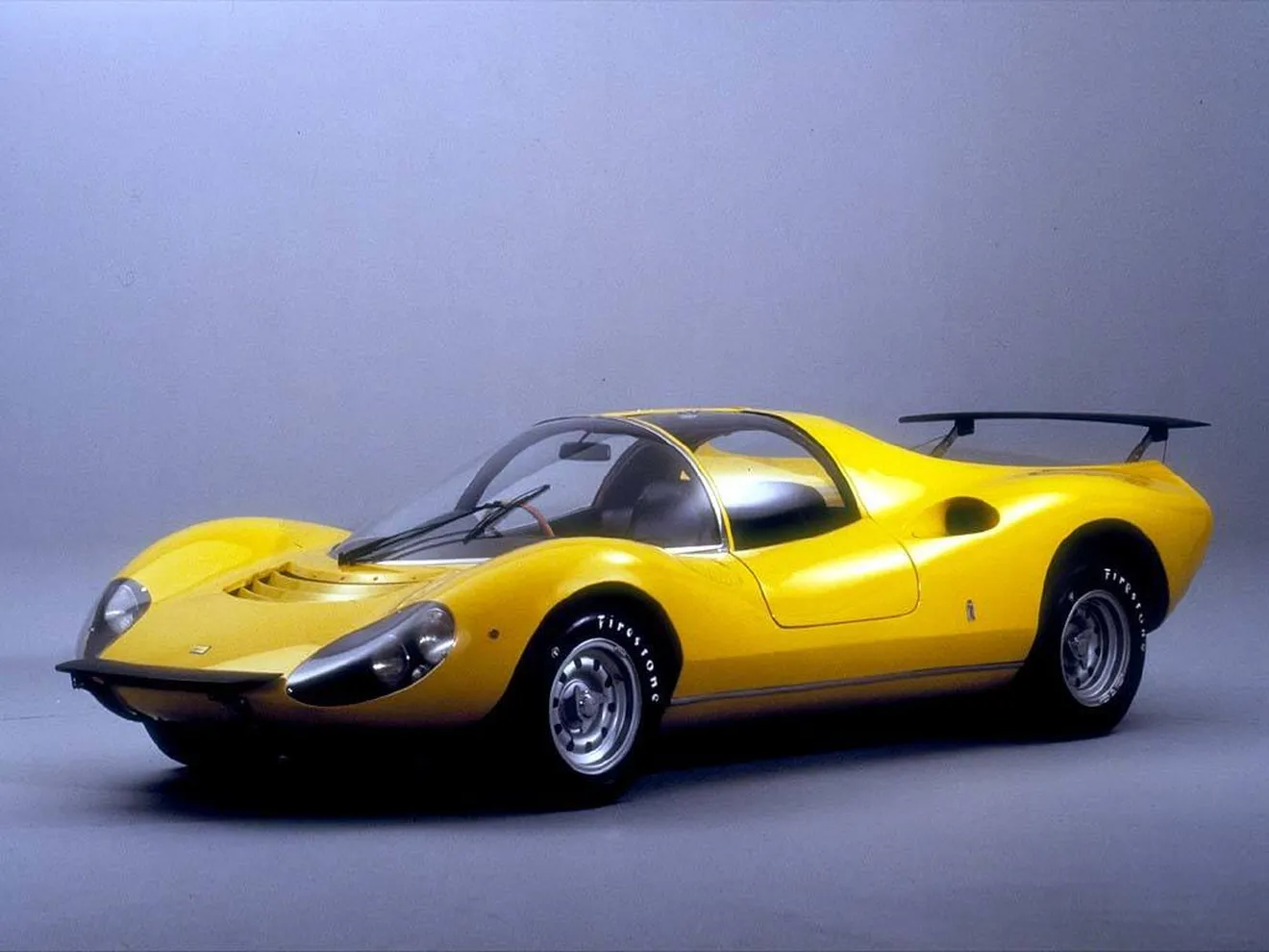 Los raros y veteranos Ferrari amarillos: el Ferrari Dino 206 Competizione Prototipo