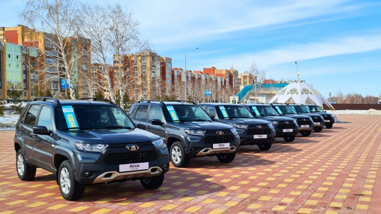 Lada inicia su nuevo proceso de expansión global fabricando coches en Kazajistán