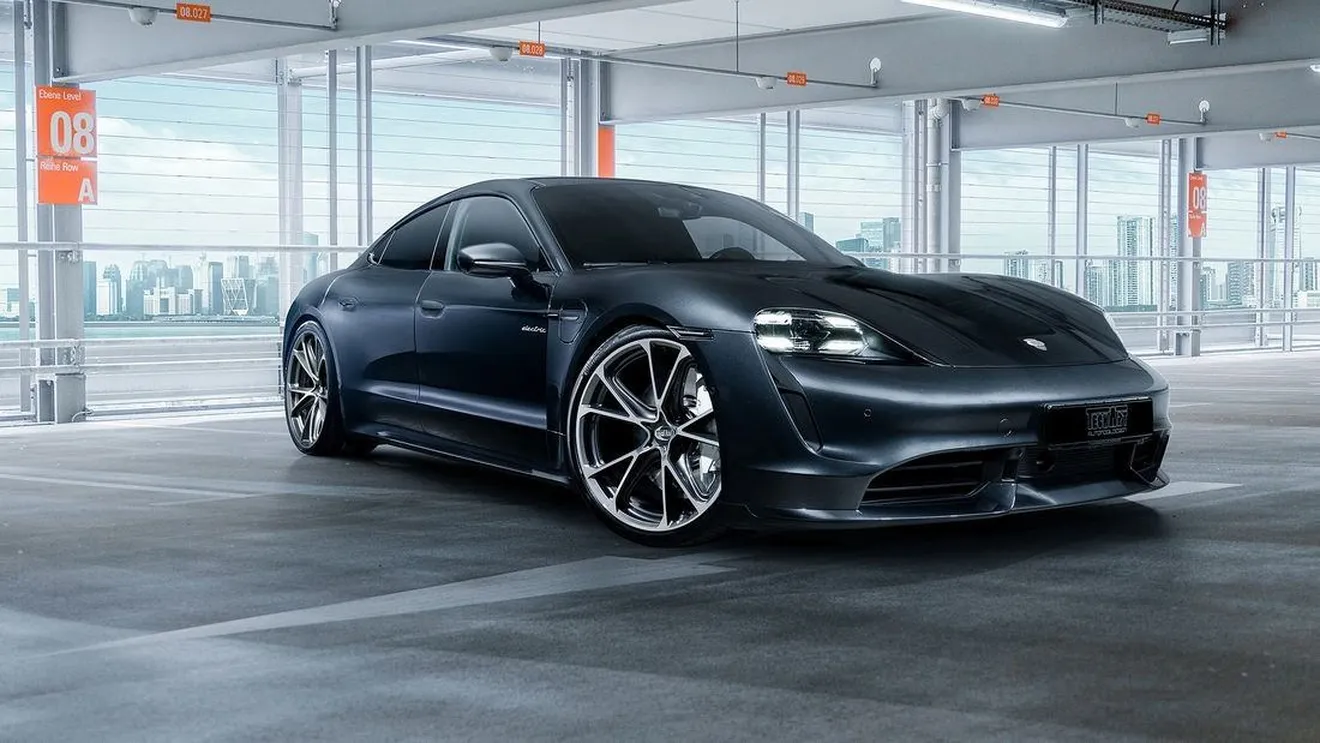 TechArt pone una nota de color al exclusivo interior del Porsche Taycan