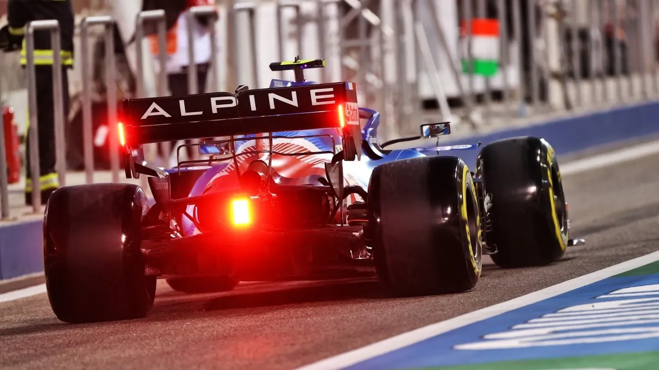 Fernando Alonso le pone nota al motor Renault de Alpine F1