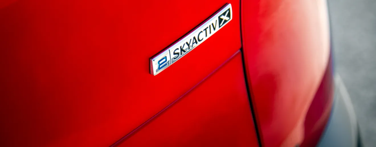 Mazda CX-30 e-Skyactiv-X, analizamos su revolucionaria mecánica (con vídeo)