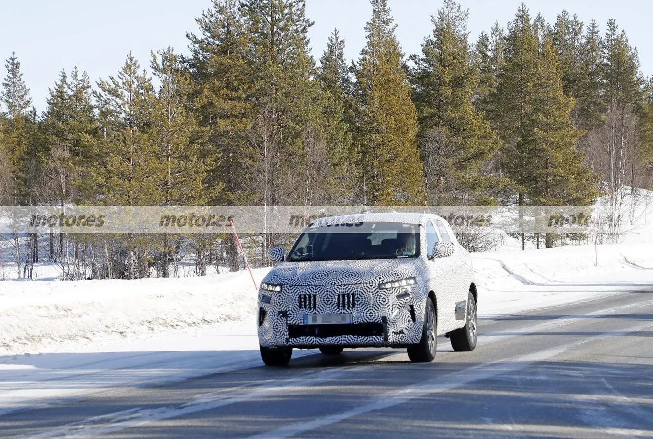 El Renault Kadjar 2022, retratado en nuevas fotos espía en las pruebas de invierno