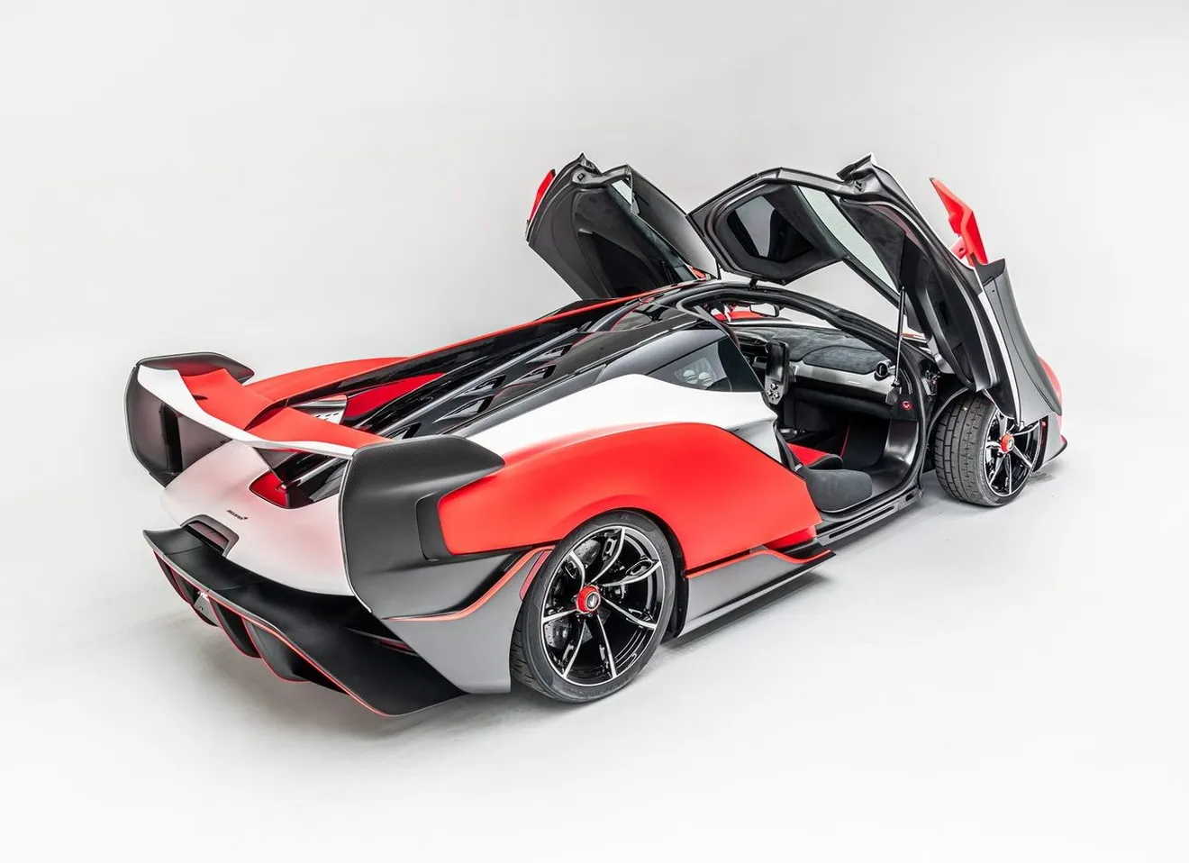 Uno de los exclusivos McLaren Sabre ya está disponible en el mercado de usados