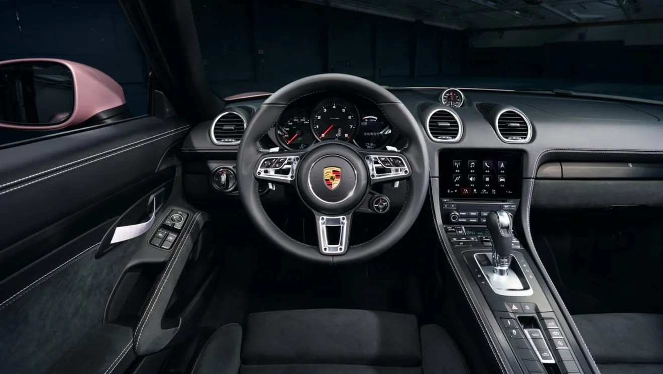 Foto Porsche 718 Spyder - interior