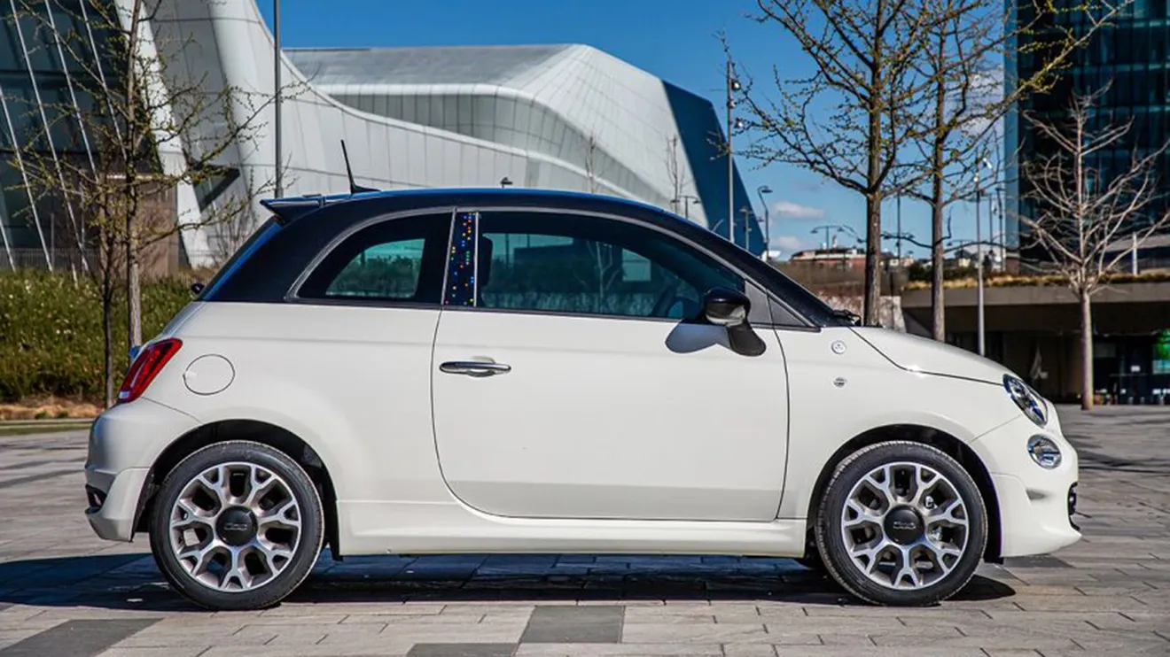 FIAT 500 Hey Google - lateral