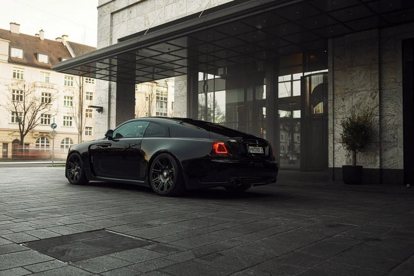 Foto SPOFEC Overdose Rolls-Royce Wraith Black Badge - exterior