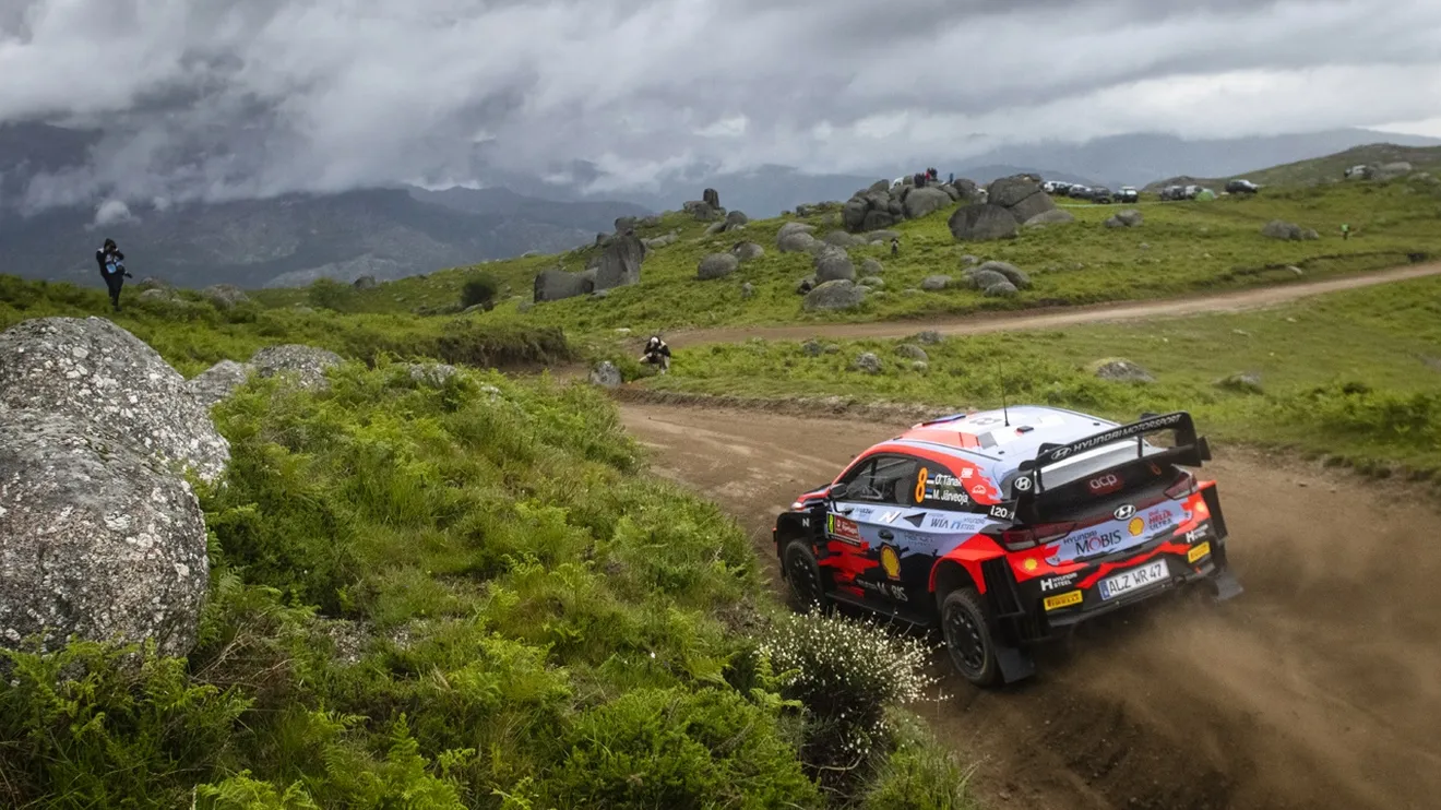 Ott Tänak repite en el Rally di Alba con el Hyundai i20 WRC Coupé
