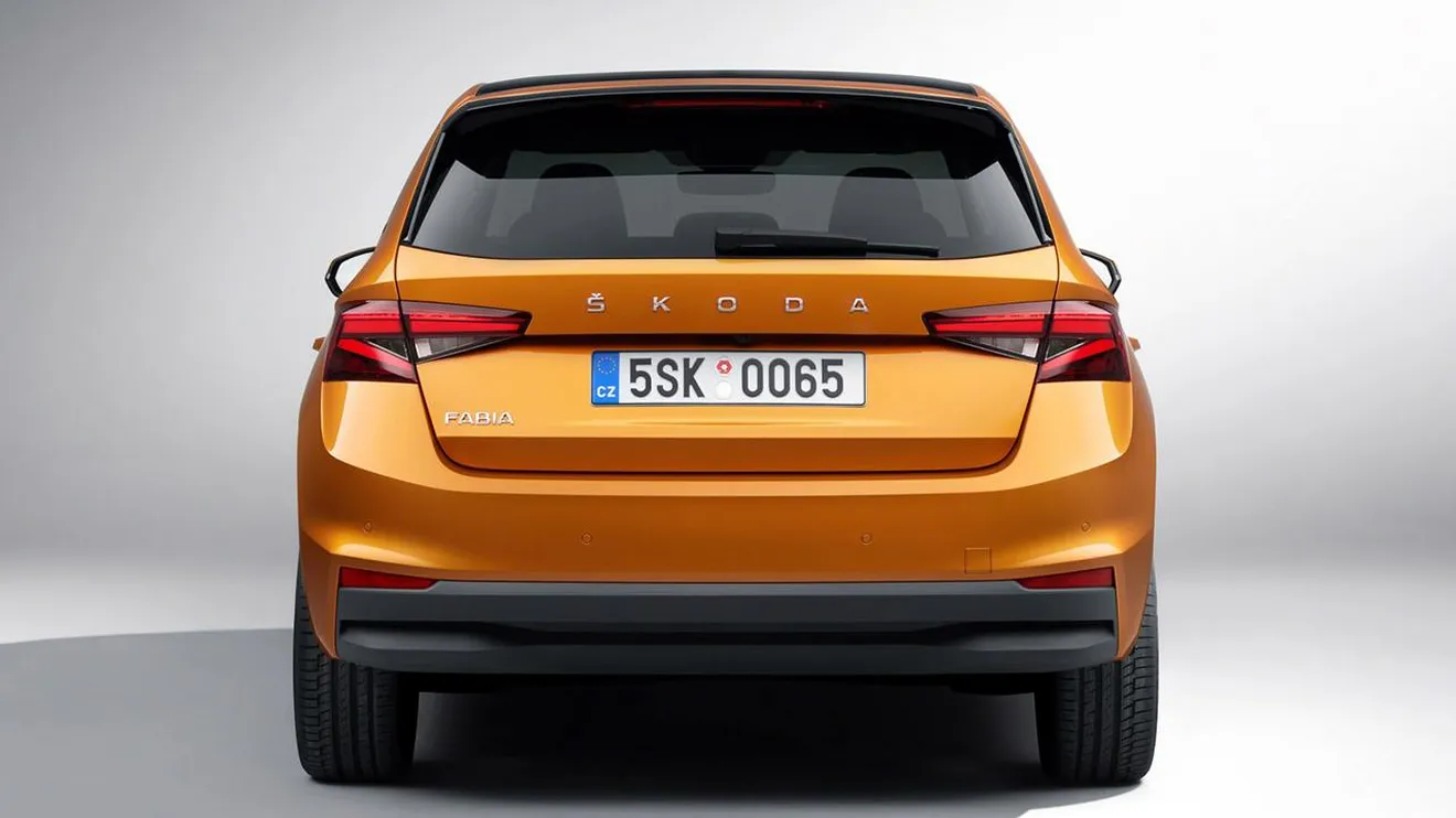 Skoda Fabia 2021 - posterior