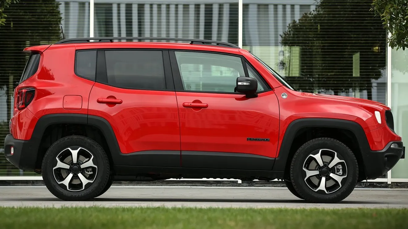 Jeep Renegade 4xe - lateral