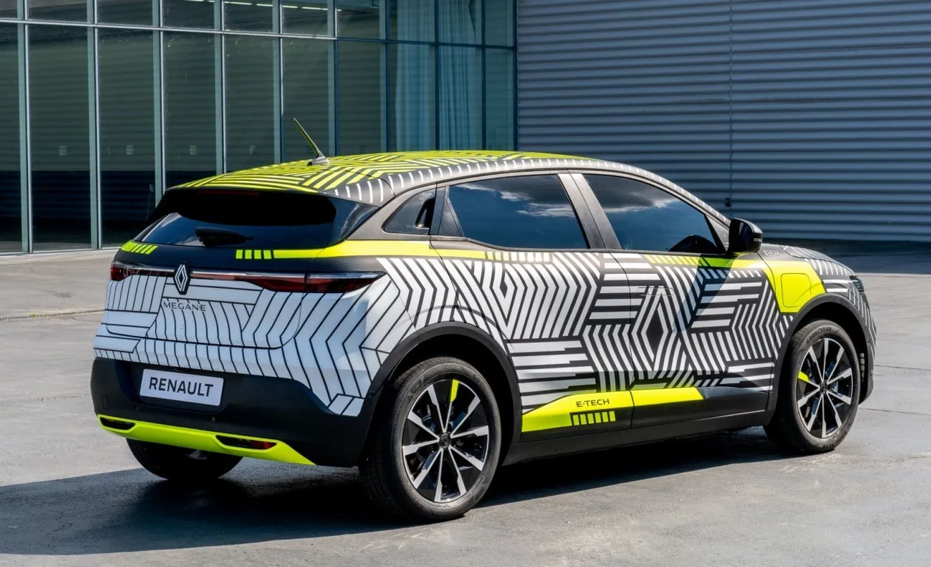 Foto Renault Megane E-Tech Electric 2022 - exterior