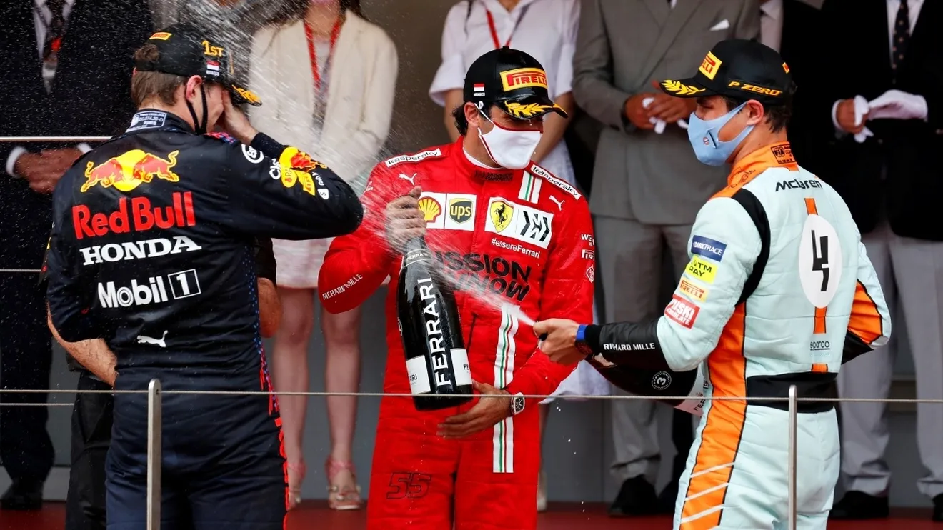 Sainz y el selecto grupo de potenciales campeones de F1: «Incluiría a Norris y Leclerc»