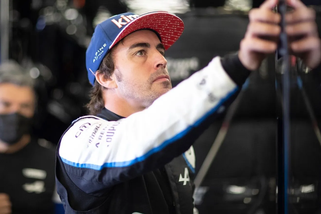 Alonso explica su paso al 'lado oscuro': «Es jugar con las mismas reglas que los demás»
