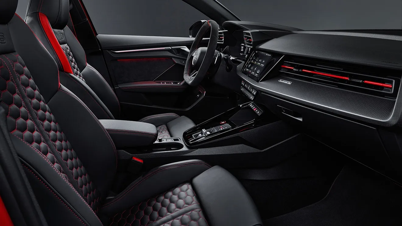 Audi RS 3 Sportback 2022 - interior