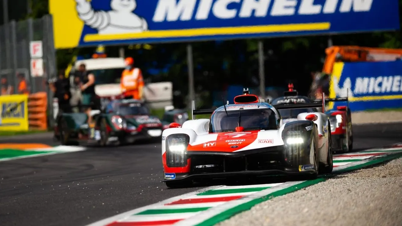 'Pechito' López no falla y logra la pole con el Toyota #7 en Monza