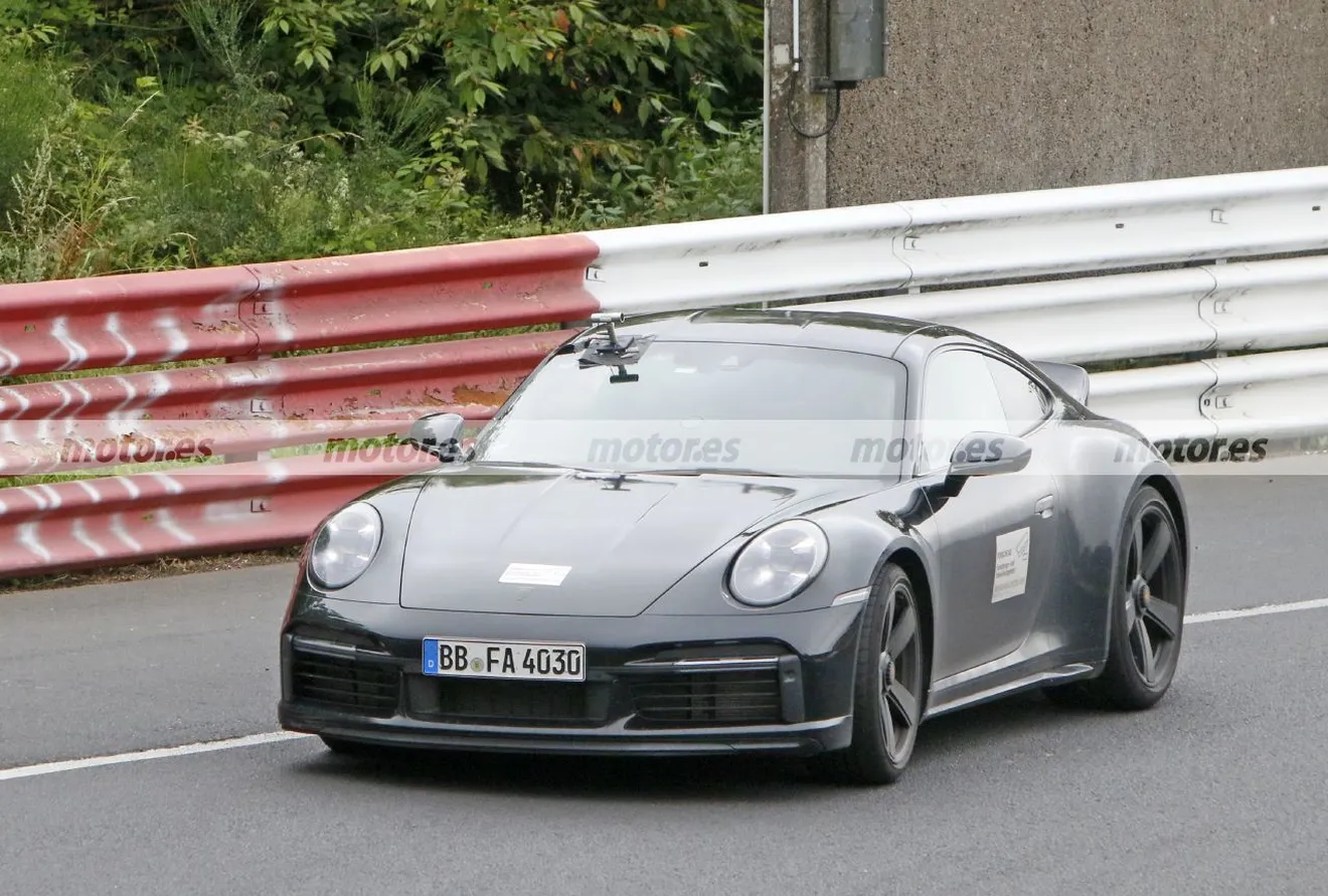El Porsche 911 Sport Classic descubre nuevos detalles en Nürburgring