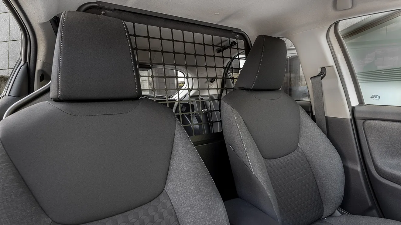 Toyota Yaris ECOVan - interior
