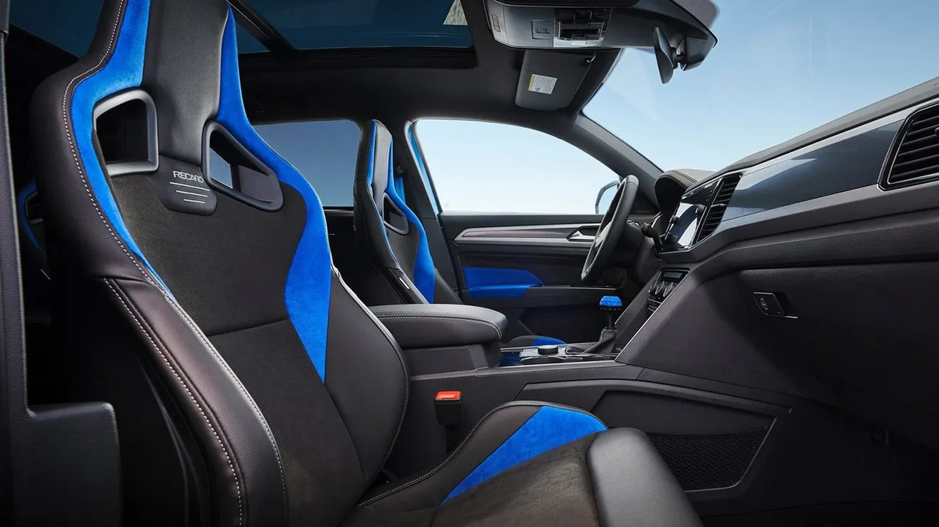 Volkswagen Atlas Cross Sport GT Concept - interior