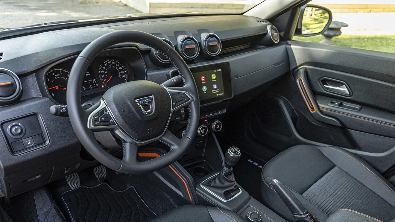Dacia Duster Extreme 2022 - interior
