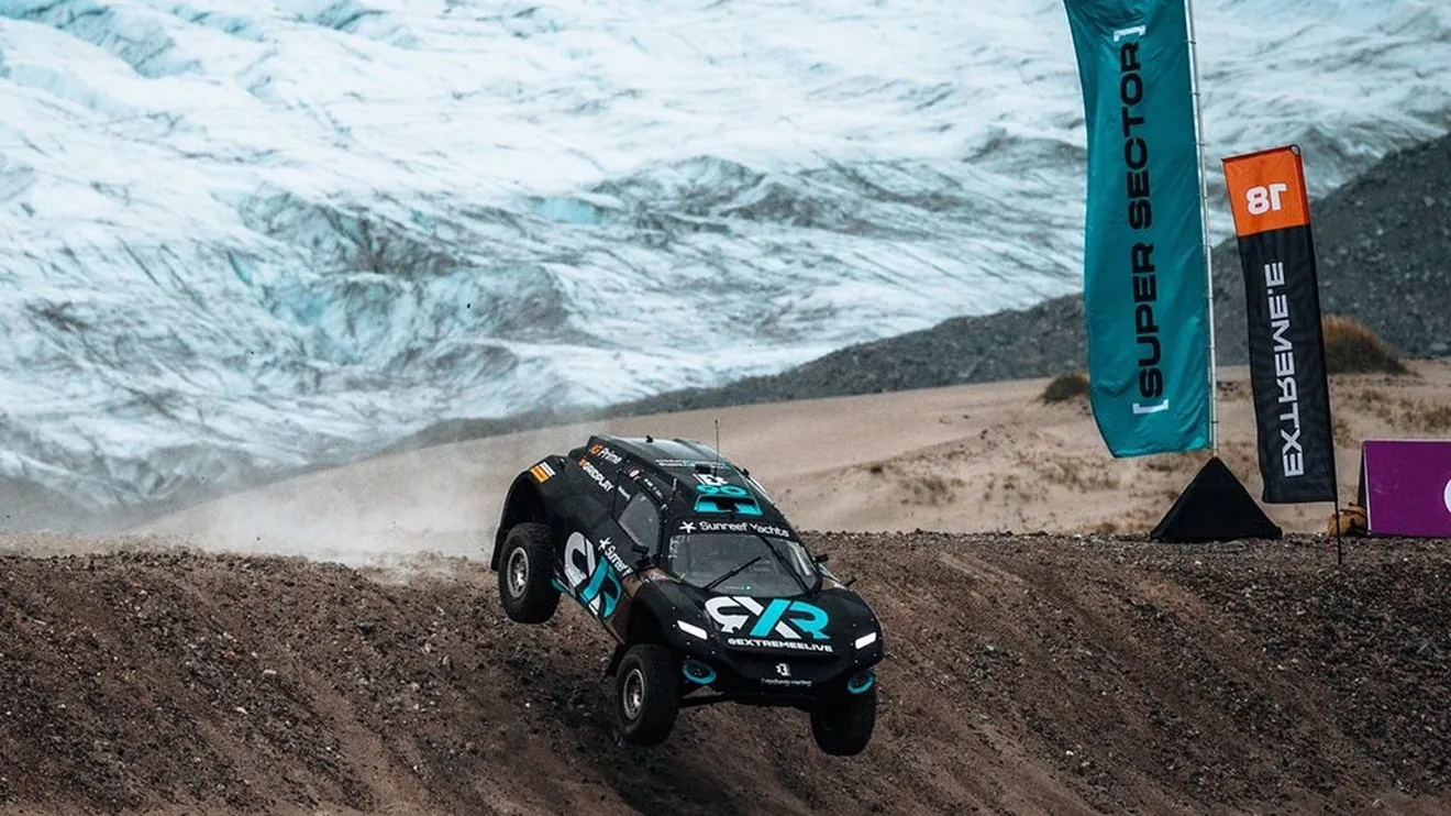 Kristoffersson y Taylor defienden su liderato de Extreme E en el Arctic X-Prix
