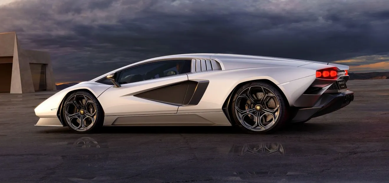 Foto Lamborghini Countach 2022