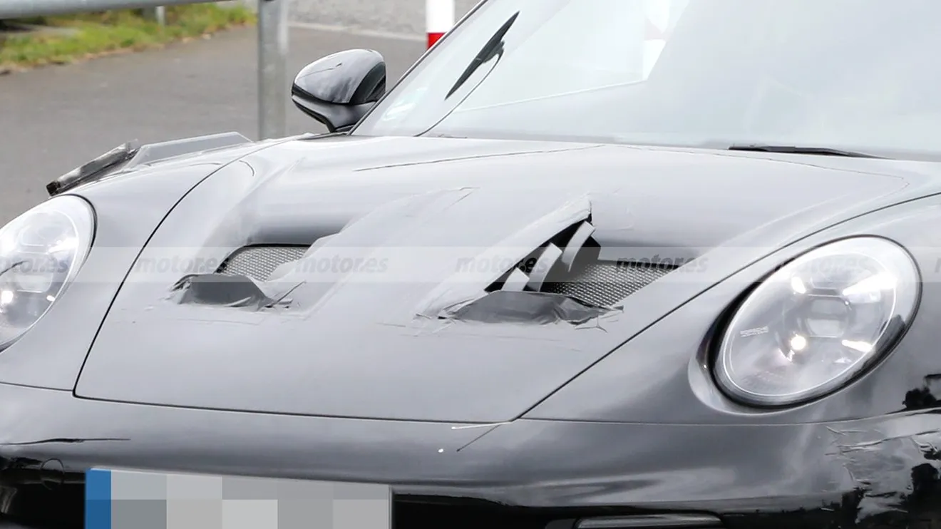 Porsche 911 GT3 RS 2022 - foto espía frontal