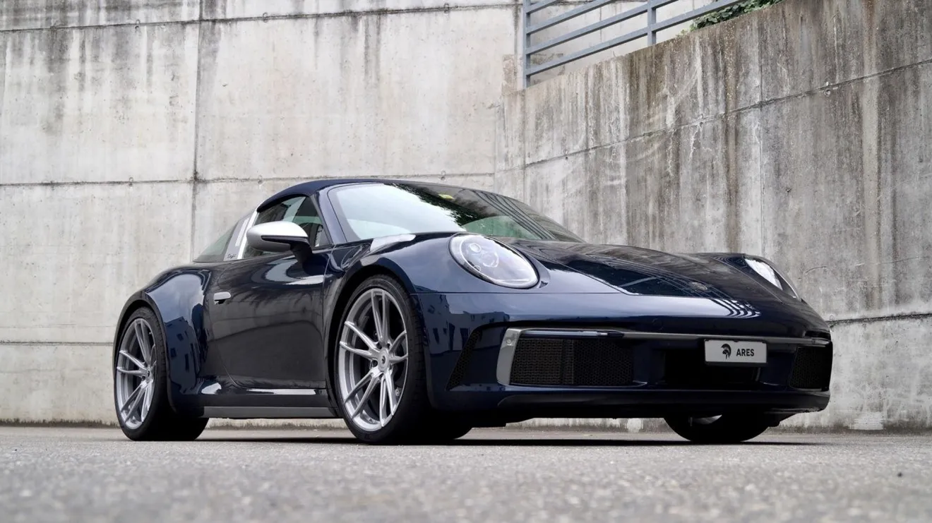 Foto Ares Design Porsche 911 992 Targa - exterior