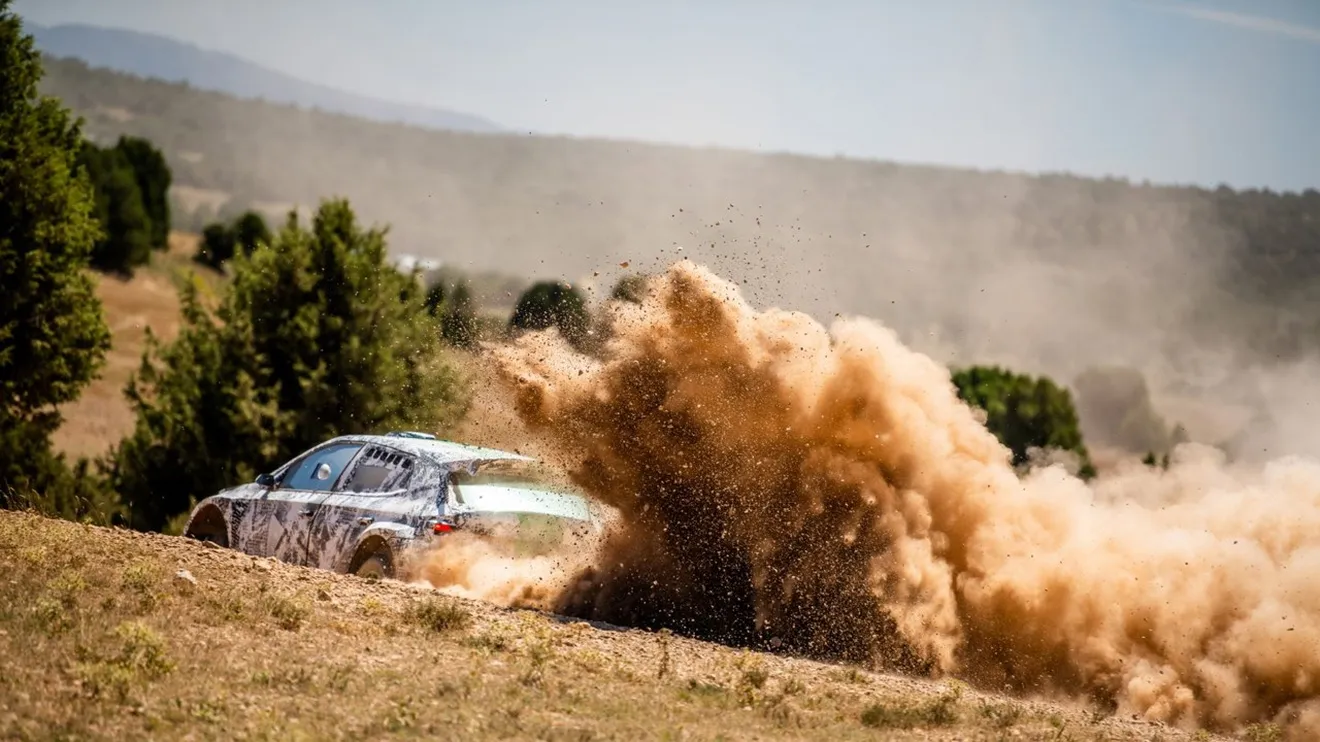 Los test del nuevo Skoda Fabia Rally2 ponen el foco en Kris Meeke