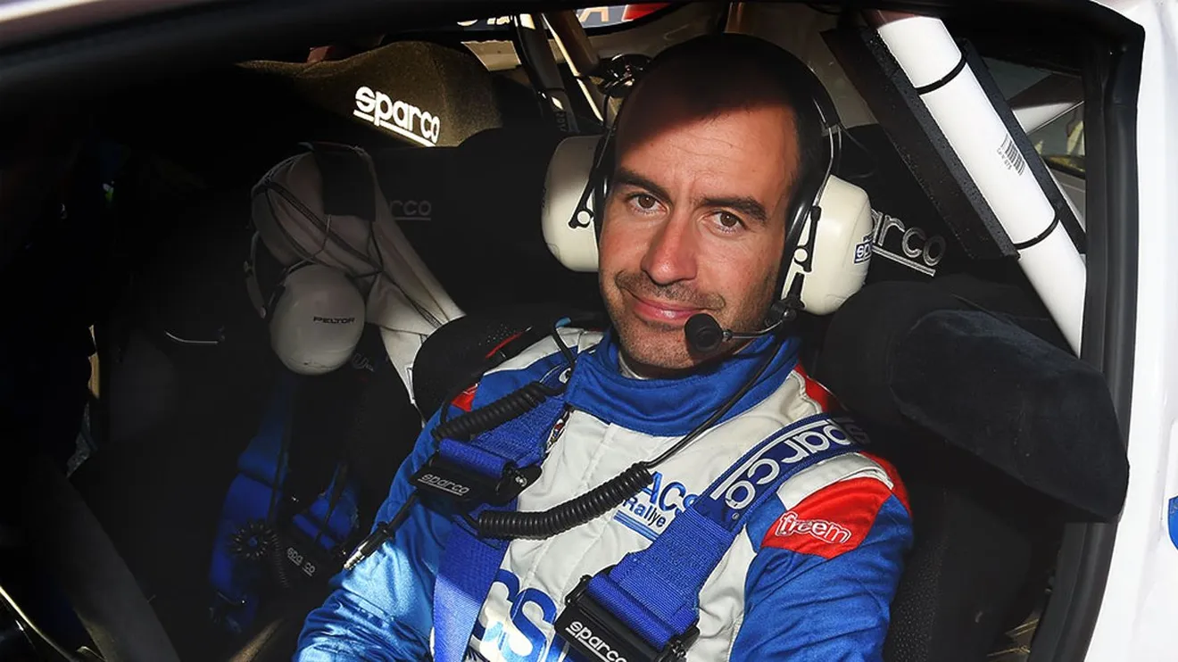 Xevi Pons se pondrá al volante de un Toyota Hilux en la Baja Italia