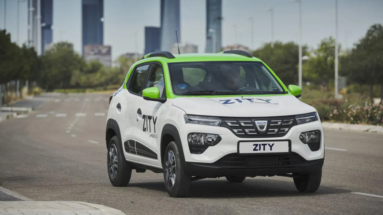 El nuevo Dacia Spring se incorpora a la flota del car sharing Zity en Madrid