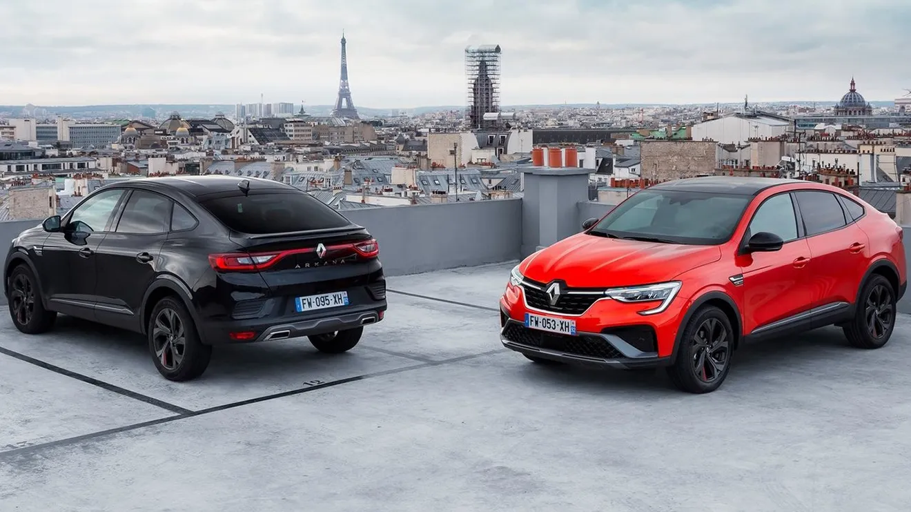 Francia -  Septiembre 2021: El Renault Arkana triunfa en casa