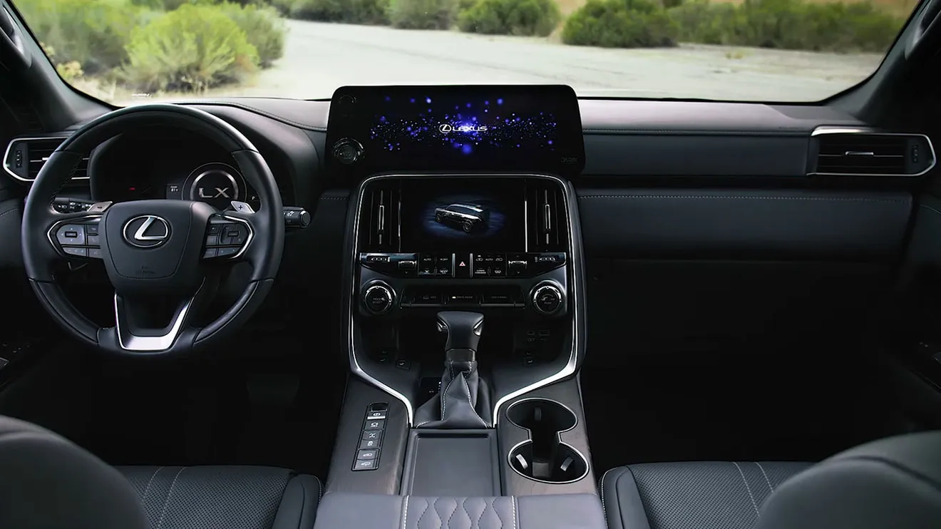 Lexus LX 2022 - interior