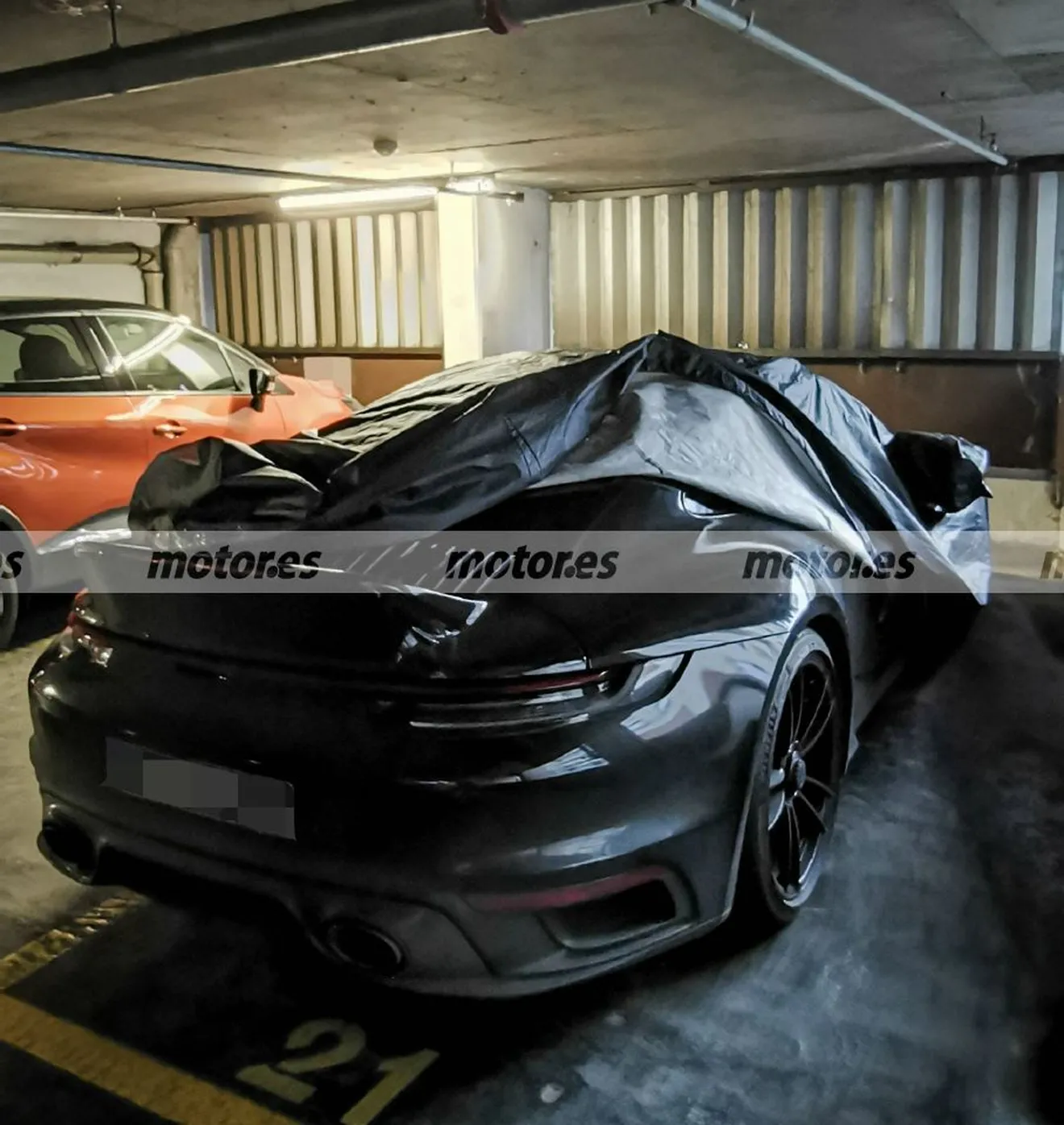 Foto espía Porsche 911 Sport Classic 2022 - exterior