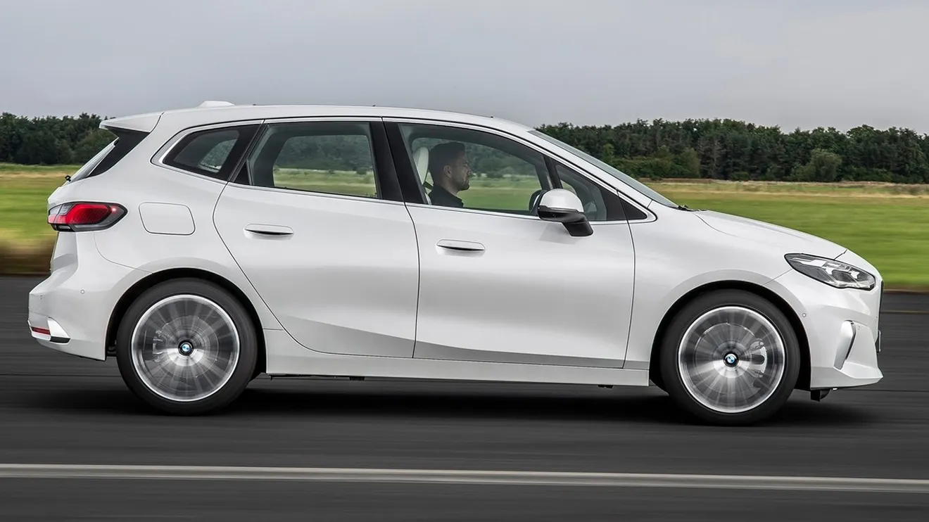 BMW Serie 2 Active Tourer 2022 - lateral