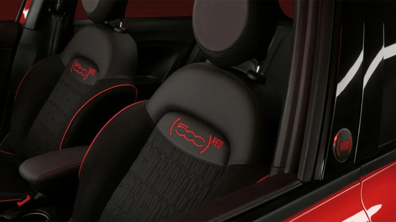 FIAT 500X RED - interior