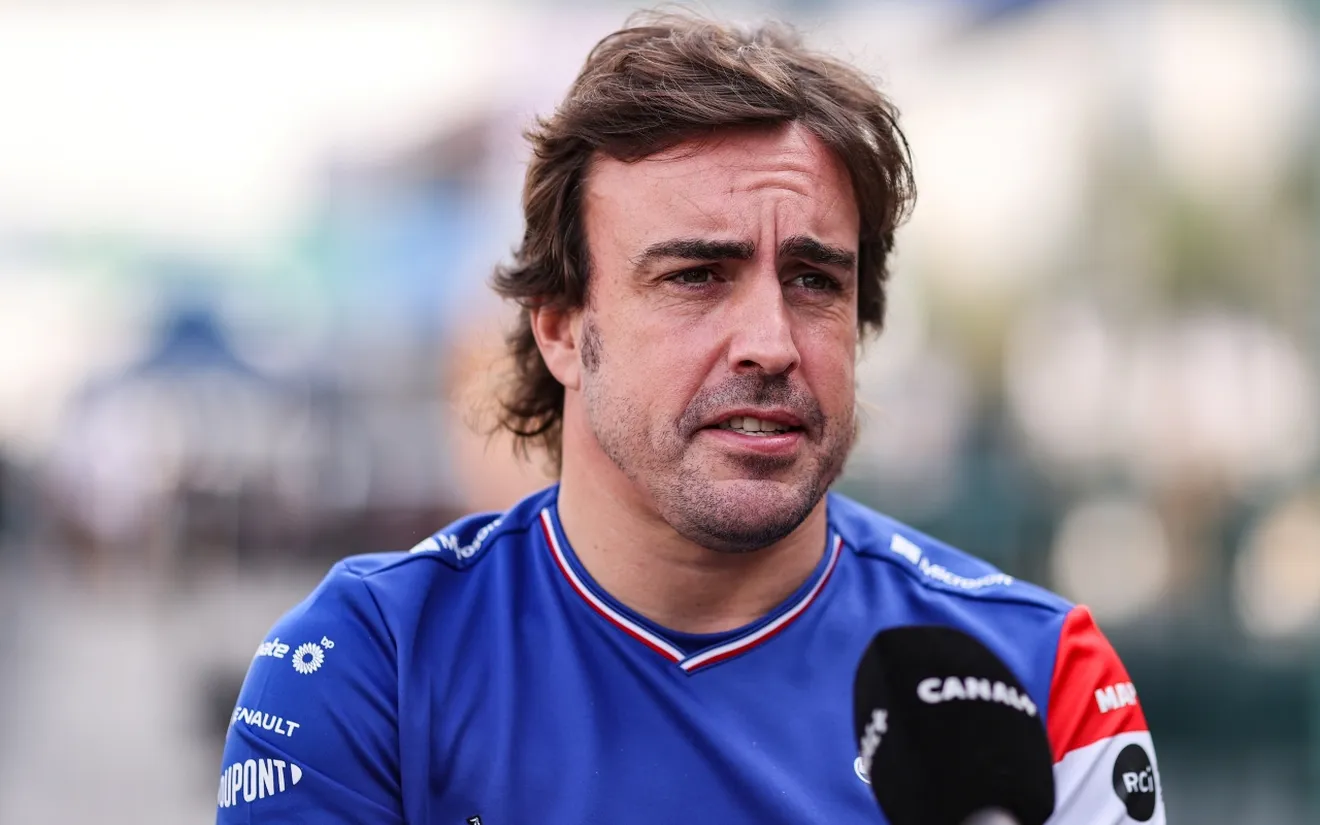 Alonso ‘pasa’ del caso Verstappen: «No he tenido tiempo de verlo»