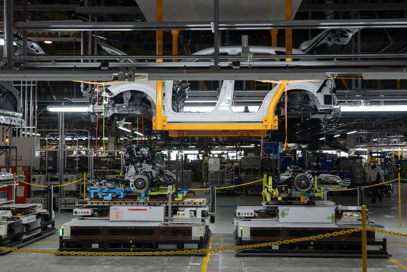 Mazda apuesta por la flexibilidad de producción en la factoría de Hofu