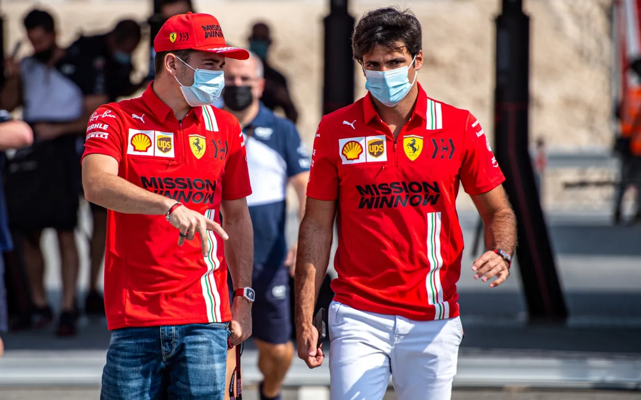 Sainz y Leclerc denuncian la inconsistencia de la FIA en sus decisiones