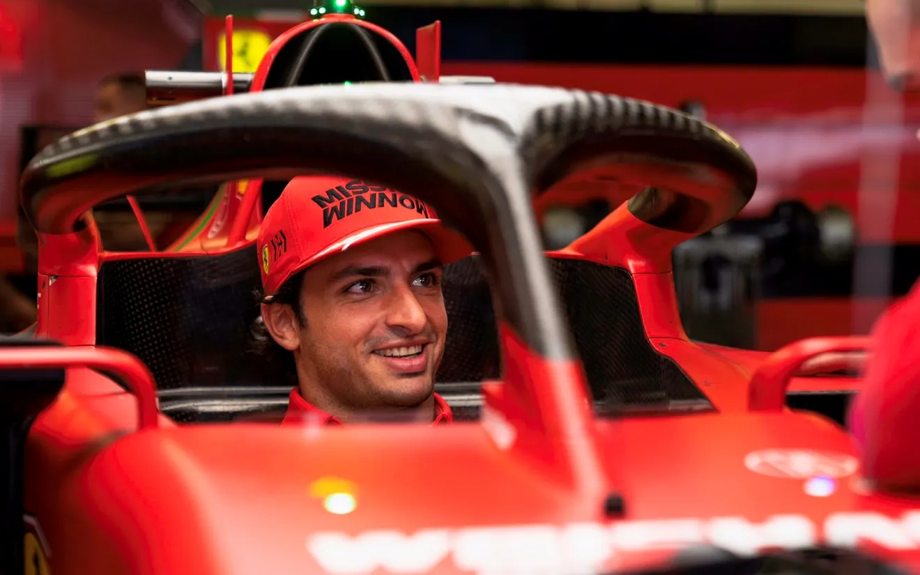 Sainz predice una Ferrari muy fuerte en México: «Pero el objetivo es McLaren»
