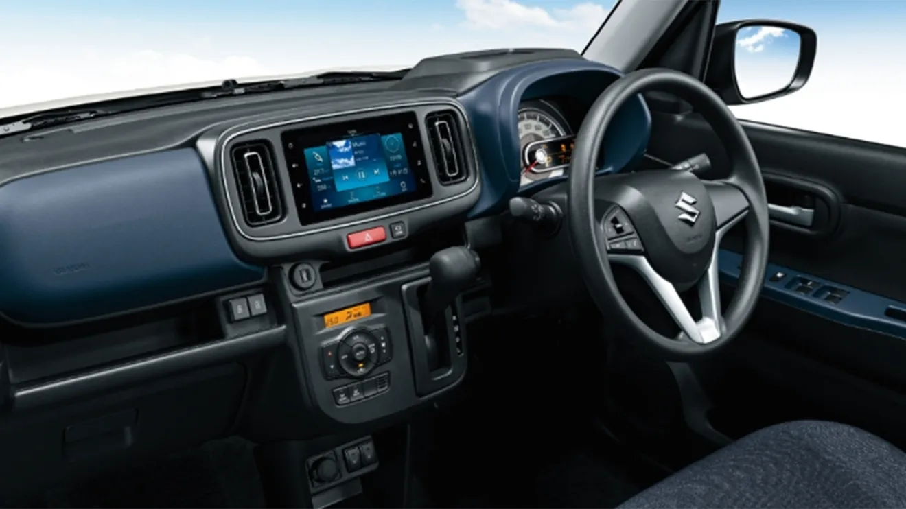 Suzuki Alto 2022 - interior