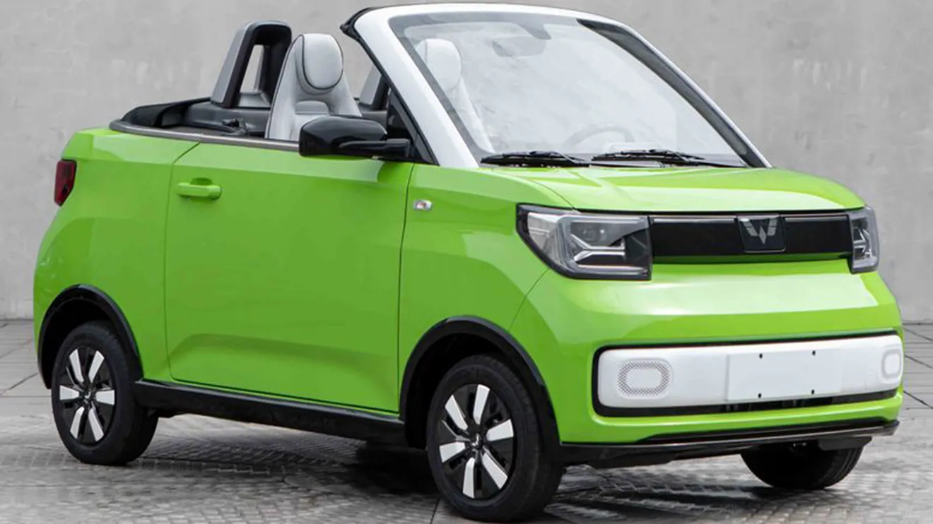 ¿El descapotable eléctrico más barato del mundo? El Hongguang Mini EV Cabrio se destapa