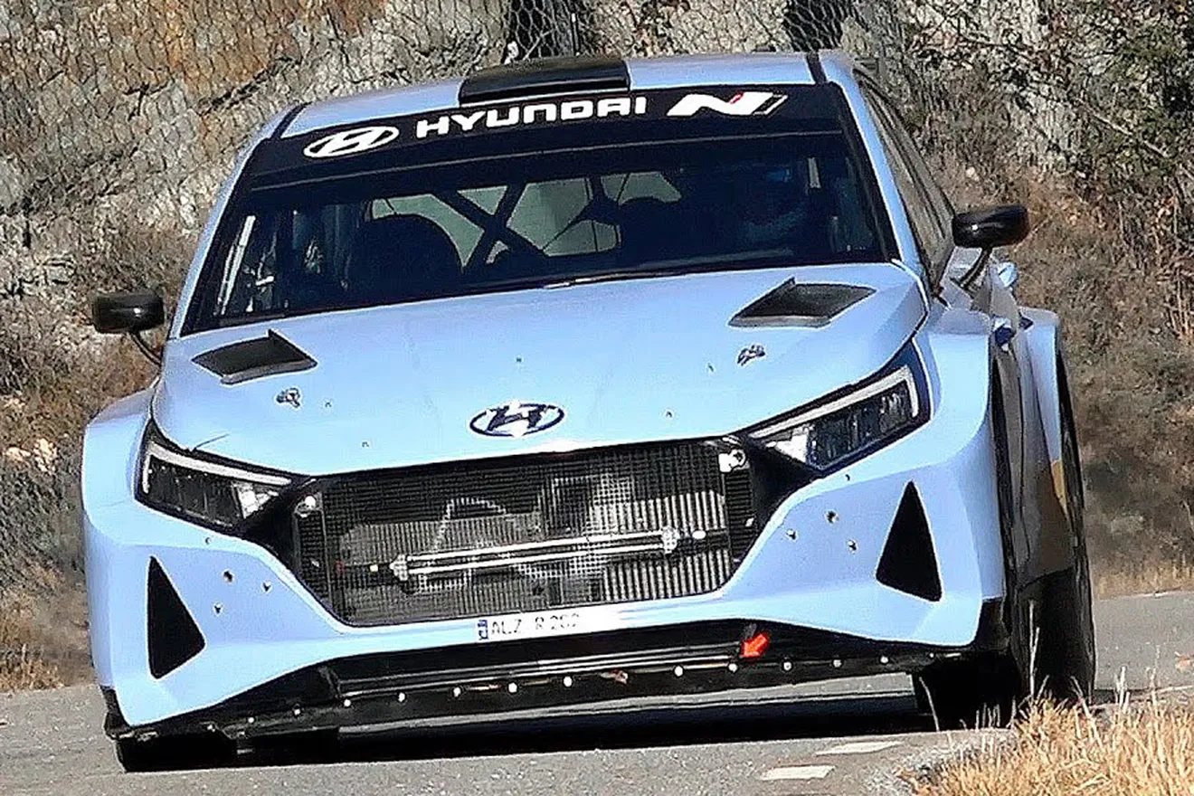 El finlandés Teemu Suninen prueba el Hyundai i20 N Rally2 en España