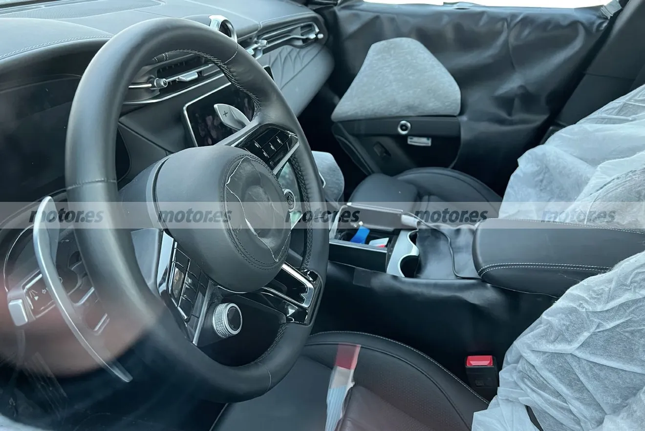 Foto espía Maserati Grecale 2022 - interior