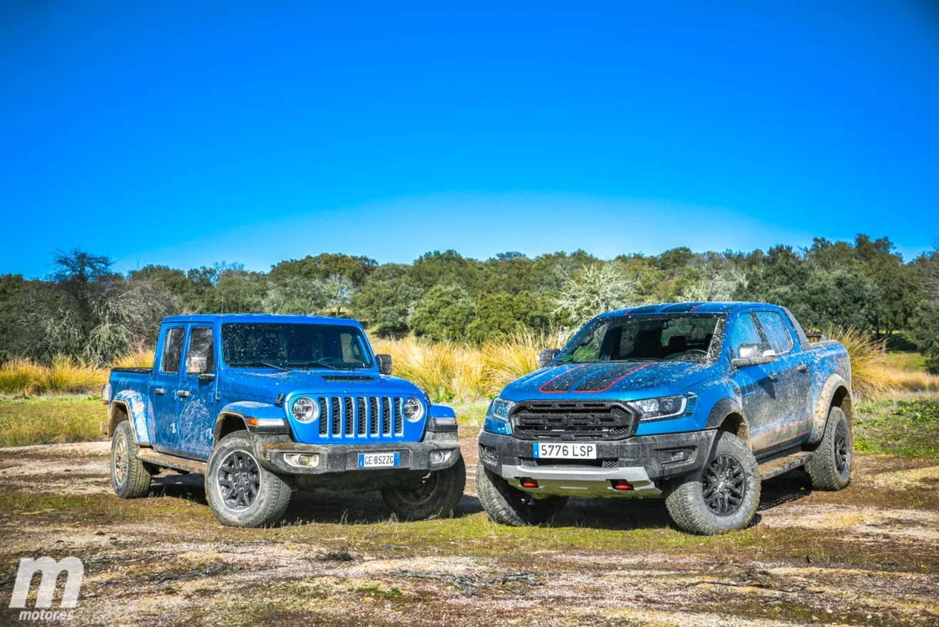 Comparativa Jeep Gladiator vs Ford Ranger Raptor ¿Cuál es el rey de los pickups? (con vídeo)